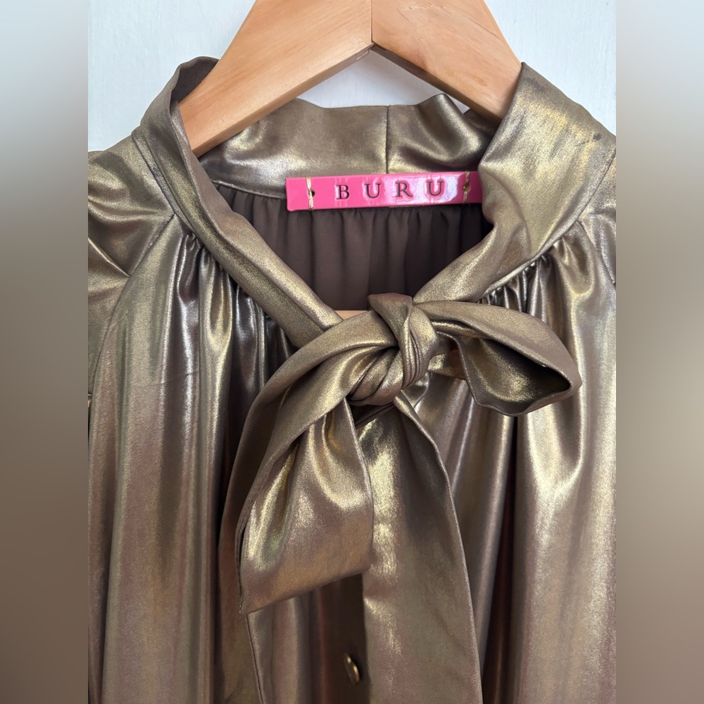 BURU Gold Lamé Long Sleeve Button Up Bow Midi Dress Size XS - Picture 7 of 14